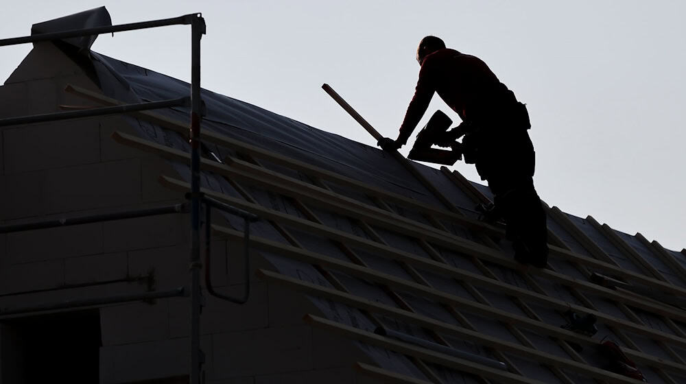 Sachsens Handwerk schrumpft - Betriebe fordern Entlastung (Symbolbild). / Foto: Jan Woitas/dpa