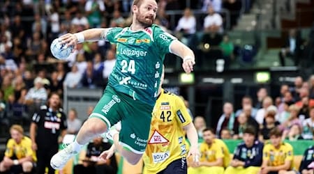 Moritz Preuss und die Bundesliga-Handballer des SC DHfK Leipzig kassierten eine verdiente Heimniederlage gegen den TBV Lemgo Lippe.  / Foto: Jan Woitas/dpa