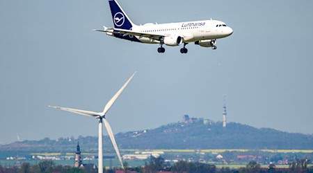 Alliance demands preservation of Lufthansa flights from Leipzig/Halle and Dresden (archive photo) / Photo: Hendrik Schmidt/dpa