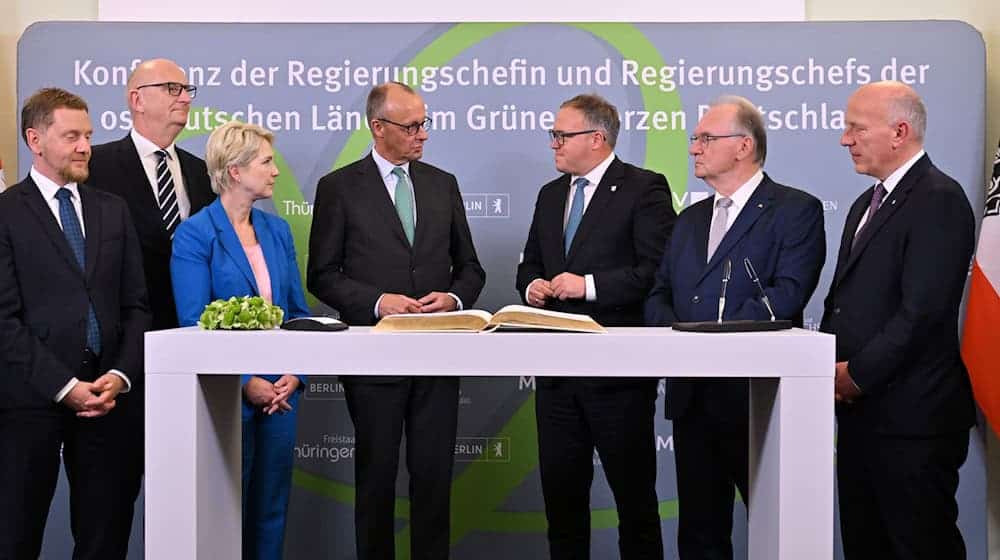 Hay mucho resentimiento en el Este, afirma el ministro de VM, el presidente Schwesig, tras la primera reunión entre los jefes de gobierno del Este y el canciller. Lo mismo le dijeron a Friedrich Merz / Foto: Martin Schutt/dpa