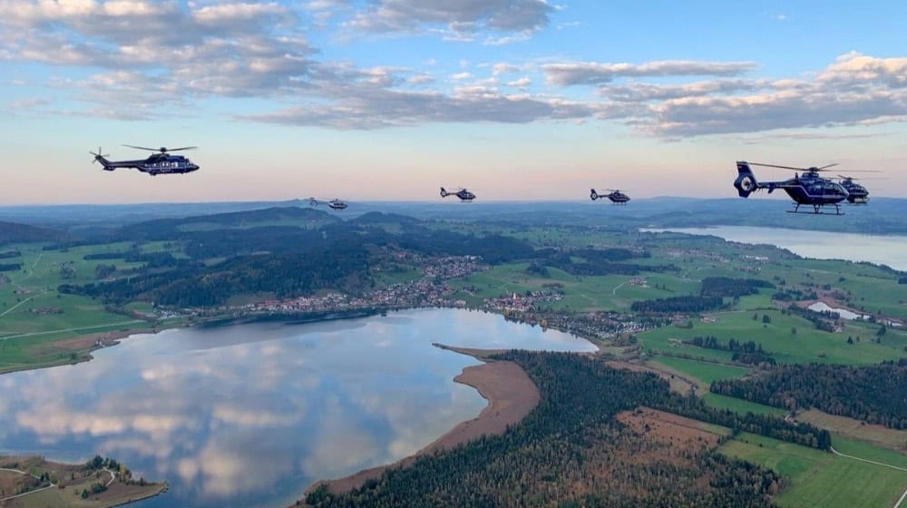 Formationsflüge auch übern sächsischen Elbland. Foto: Bundespolizei