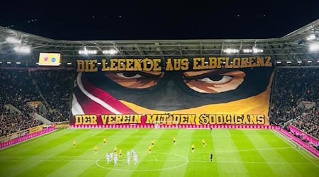 Dynamo Dresden Choreo gegen Karlsruhe (Foto: Privataufnahme)