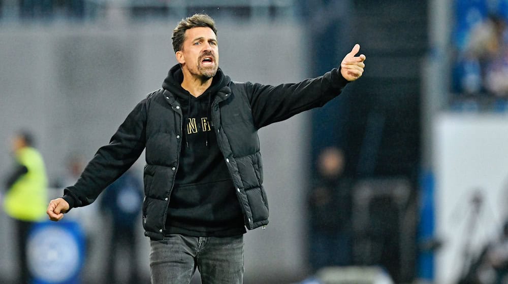 Coach Thomas Stamm doesn't see the backdrop in the Olympic Stadium as a burden. (Archive picture) / Photo: Uwe Anspach/dpa