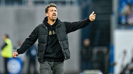 Coach Thomas Stamm doesn't see the backdrop in the Olympic Stadium as a burden. (Archive picture) / Photo: Uwe Anspach/dpa