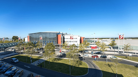 Blick aufs Terminal am Flughafen Dresden. Foto: Flughafen Dresden
