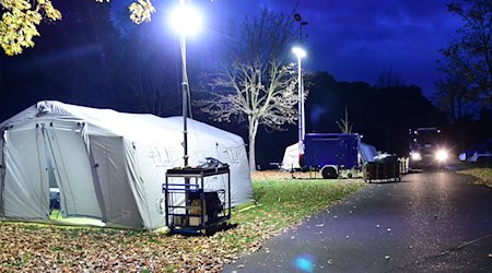 In Zittau läuft ein größerer Einsatz von Polizei und THW.  / Foto: Danilo Dittrich/dpa