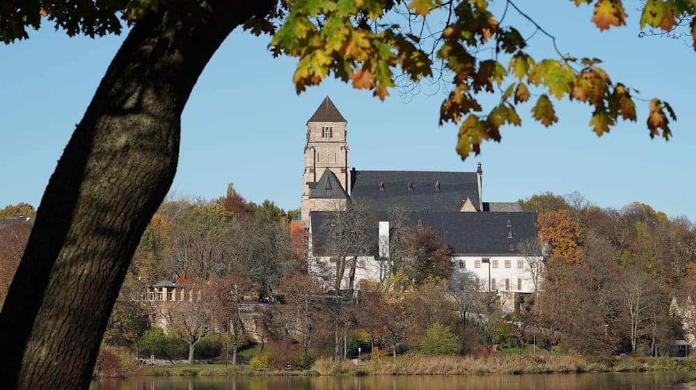 View of the Schlosskirche and the Schloßbergmuseum in Chemnitz (archive photo) / Photo: Peter Endig/dpa-Zentralbild/ZB