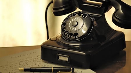 Symbolbild Telefon / pixabay 526663