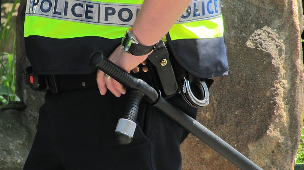 Symbolbild Polizist / pixabay 21150
