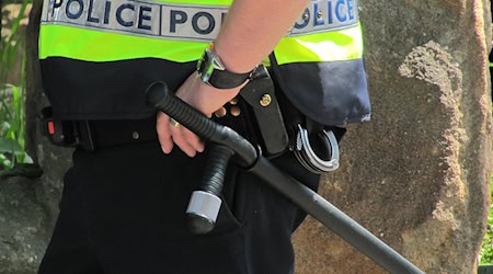 Symbolbild Polizist / pixabay 21150