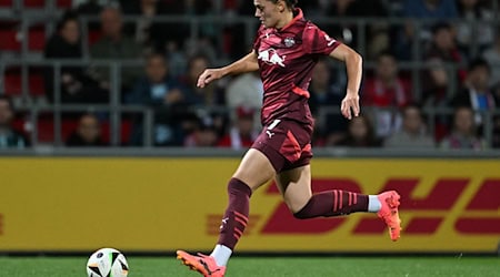 Giovanna Hoffmann put Leipzig on the road to victory early on and later had to be substituted due to injury. (Archive photo) / Photo: Hendrik Schmidt/dpa