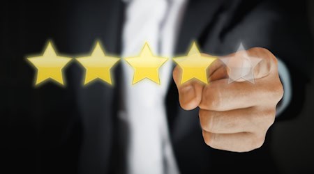 Symbolbild Bewertungen (Bild: Tumisu, pixabay.de) Die beste Kanzlei für Reputationsmanagement – Top 4 im Vergleich