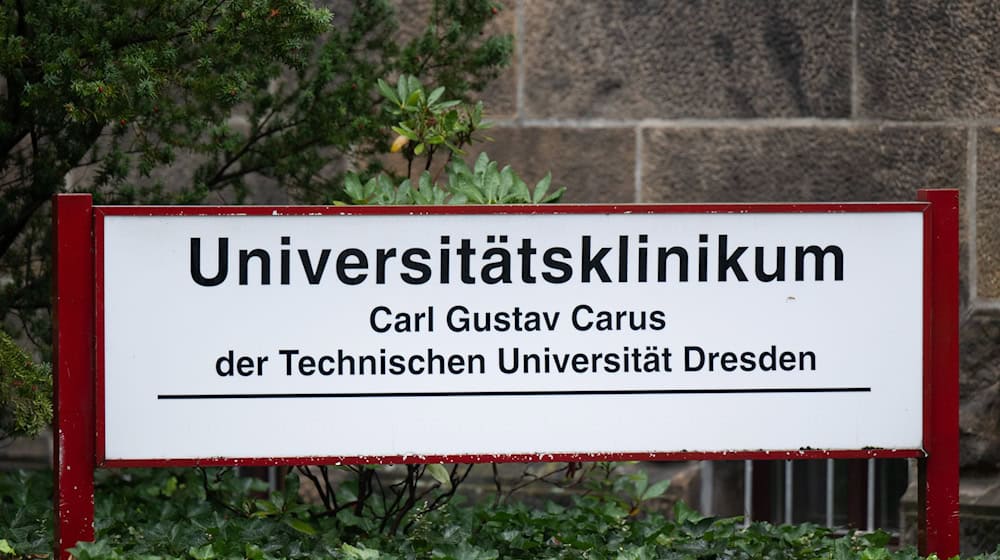 Störung der Totenruhe ist eine Straftat und wird mit Freiheitsstrafe bis zu drei Jahren oder mit einer Geldstrafe geahndet. (Symbolbild) / Foto: Robert Michael/dpa