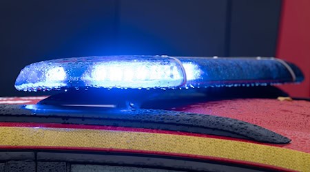 In Dresden sind zwei Straßenbahnen zusammengestoßen. (Symbolbild) / Foto: Sebastian Kahnert/dpa
