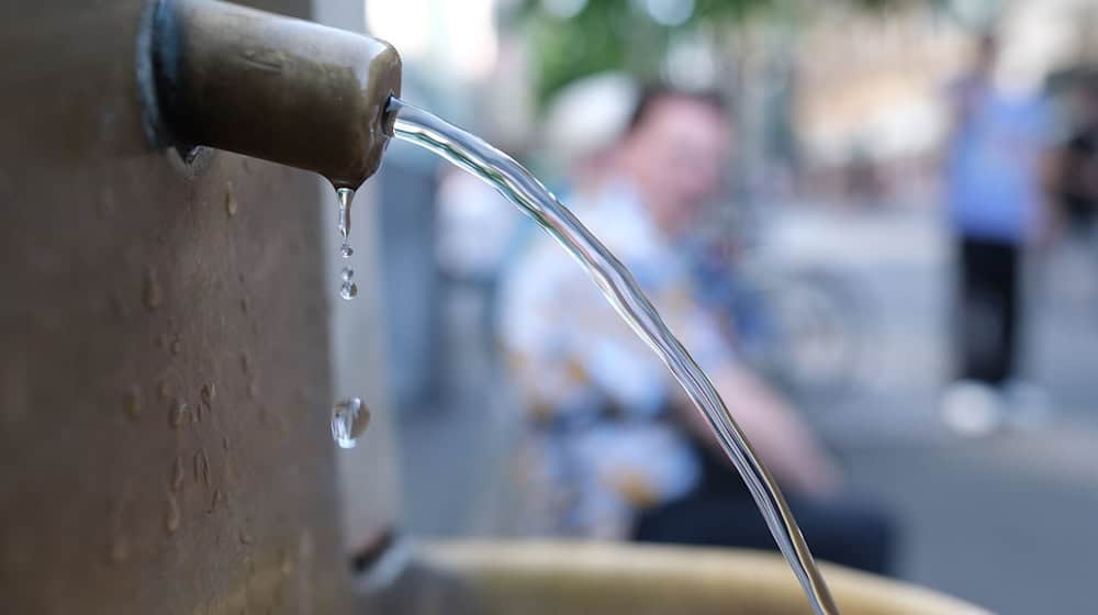 Drinking fountains provide refreshment in the summer months. (Archive photo) / Photo: Sebastian Willnow/dpa