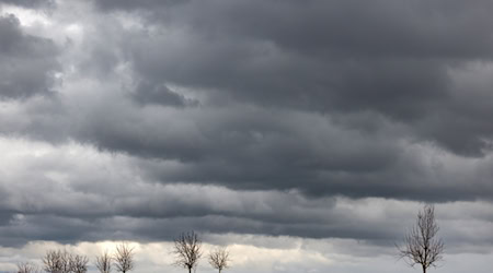 Für heute hat der DWD erneut stürmisches Wetter in Mitteldeutschland vorausgesagt. (Symbolbild) / Foto: Michael Reichel/dpa-Zentralbild/dpa