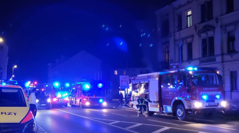 Feueralarm am Montagabend in der Meißner Rosa-Luxembrg-Straße. Foto: Feuerwehr Meißen