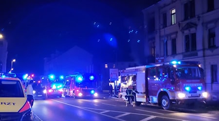 Feueralarm am Montagabend in der Meißner Rosa-Luxembrg-Straße. Foto: Feuerwehr Meißen