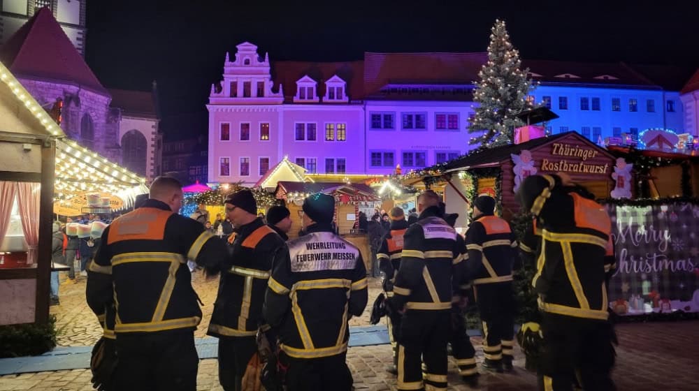 Feuerwehr auf dem Meißner Weihnachtsmarkt. Foto: Feuerwehr Meißen