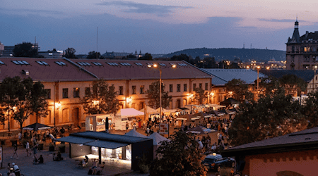 Prager Adventsmarkt auf dem ehemaligen königlichen Schlachthofkomplex. Foto: www.holesovickatrznice.cz/