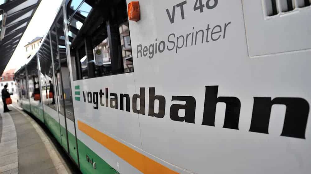 No trains run between Gera and Weischlitz for several weeks. Replacement buses will take over the service. (Symbolic image) / Photo: picture alliance / dpa