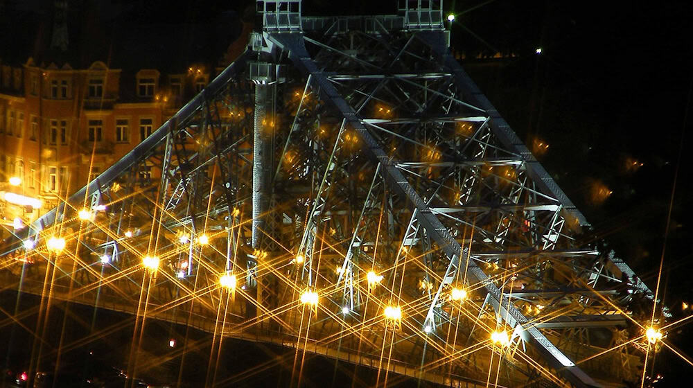 Symbolbild Blaues Wunder Dresden / pixabay BoehserDynamo