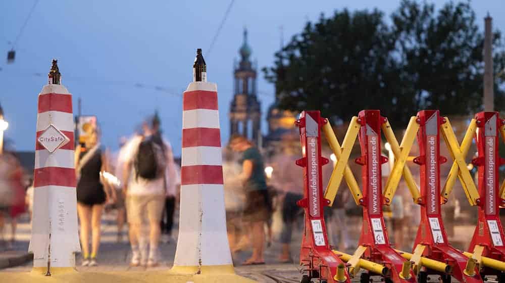 Increased security: Christmas markets are upgrading. (Archive image) / Photo: Sebastian Kahnert/dpa