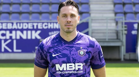 Marcel Bär markierte das Auer Führungstor im Pokalspiel beim 1. FC Lok Leipzig. / Foto: Sebastian Kahnert/dpa