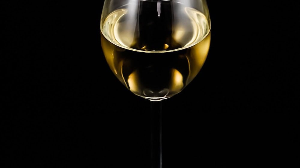 Symbolbild Wein / pixabay jarmoluk