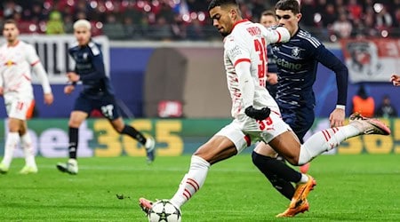 Benjamin Henrichs (vorn) fiebert seinem Comeback entgegen. (Archivfoto) / Foto: Jan Woitas/dpa