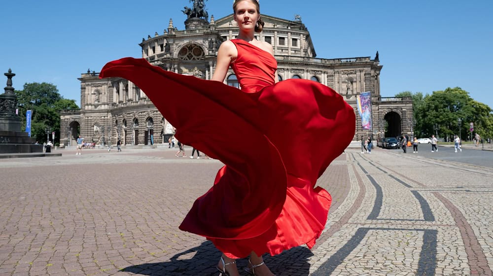 Der Semperopernball steht unter dem Motto «Film ab!». (Archivbild) / Foto: Sebastian Kahnert/dpa