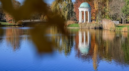Das Wetter ist immer noch herbstlich mild in Mitteldeutschland. (Archivbild) / Foto: Jan Woitas/dpa