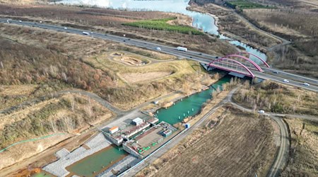 Further safety measures are needed on the Störmthal Canal. (Archive image) / Photo: Jan Woitas/dpa