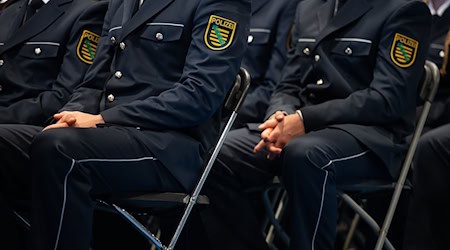 Ein Drittel der angehenden Polizistinnen und Polizisten sind Frauen. (Archivbild) / Foto: Paul Glaser/dpa-Zentralbild/dpa