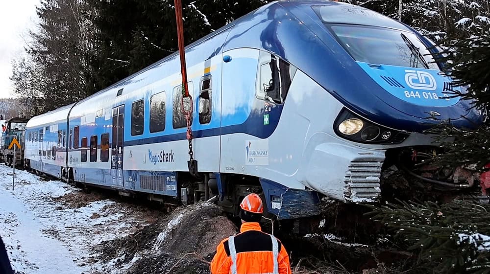 A train accident at Johanngeorgenstadt station had a minor outcome / Photo: -/extremwetter.tv/dpa
