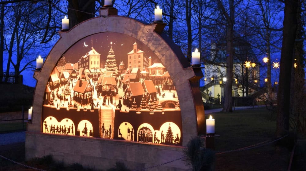 Romantisch und beliebt: der historische Weihnachtsmarkt auf der Festung Königstein. Foto: Festung Königstein gGmbH