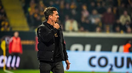 Thomas Stamm an der Seitenlinie gegen den 1.FC Nürnberg. Jetzt denkt er über eine Neuverpflichtung im Tor nach.(Bild: mg_pixart)