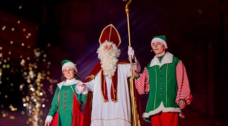 La dirección estatal de Sajonia expide permisos de trabajo para los gnomos de Navidad. (Imagen simbólica) / Foto: Jacob Schröter/dpa