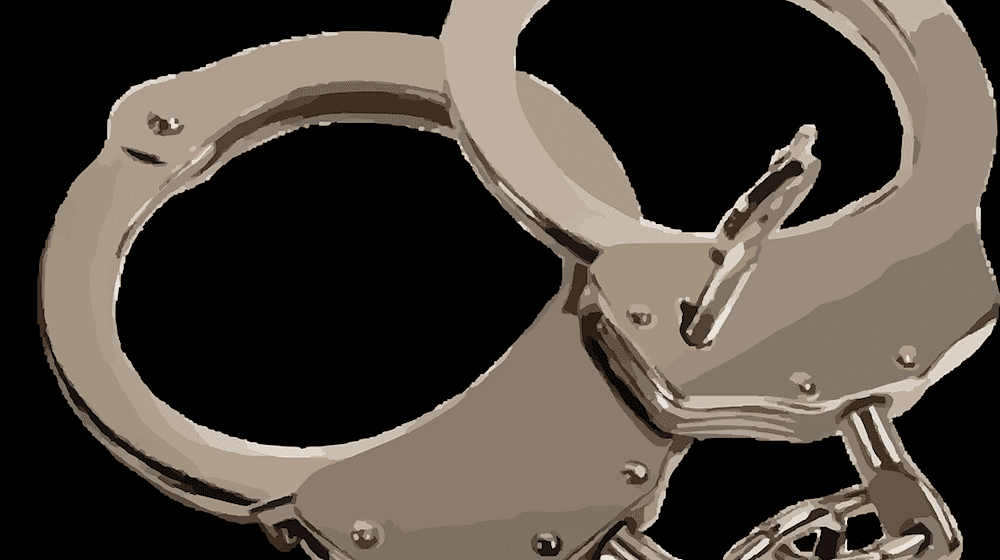 Symbolbild Polizei / pixabay Clker-Free-Vector-Images