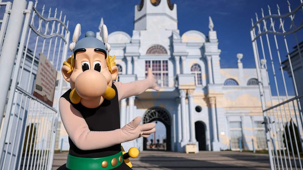 The new operator Compagnie des Alpes presents plans for the first Asterix park outside France / Photo: Jan Woitas/dpa