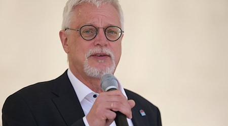 Der Deutsche Gewerkschaftsbund in Sachsen fordert für 2026 eine Offensive für eine starke Wirtschaft, gute Jobs und Demokratie.(Archivbild) / Foto: Sebastian Willnow/dpa