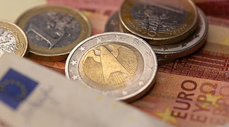 Auch in Sachsen existiert ein Gender Pay Gap. (Archivbild) / Foto: Fernando Gutierrez-Juarez/dpa