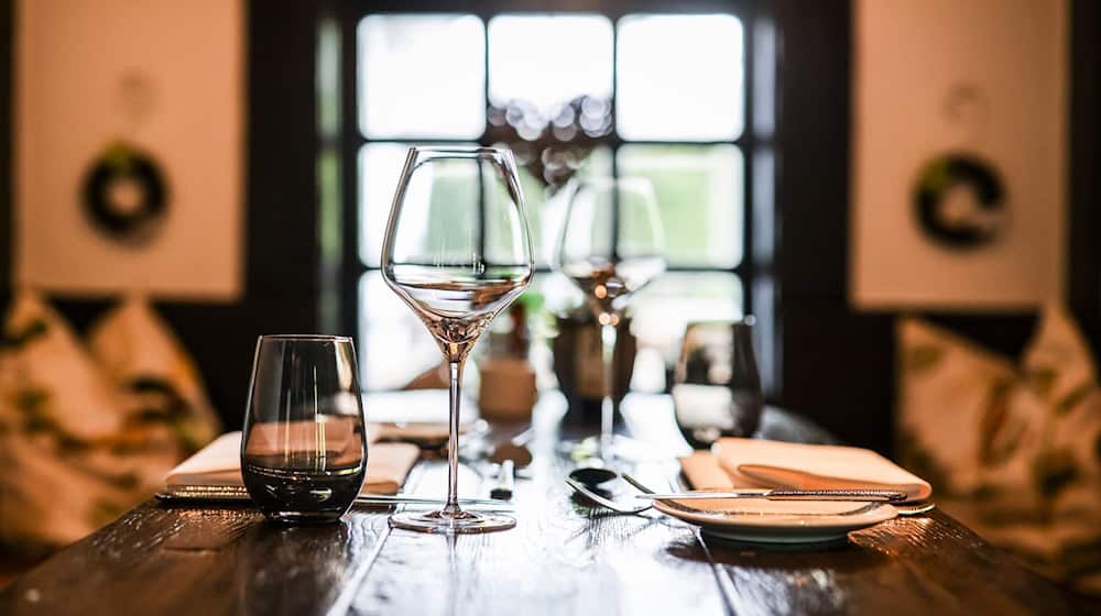 ПДВ на їжу в ресторанах знизиться з 19 до семи відсотків з 1 січня 2026 року. (Архівне зображення) / Фото: Christoph Reichwein/dpa