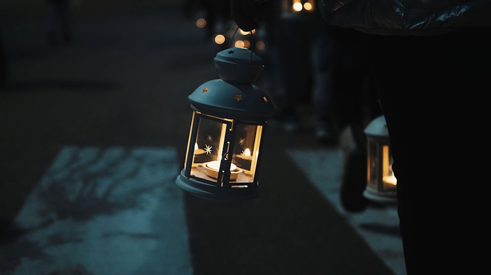 Symbolbild Laterne / pixabay SoyKhaler