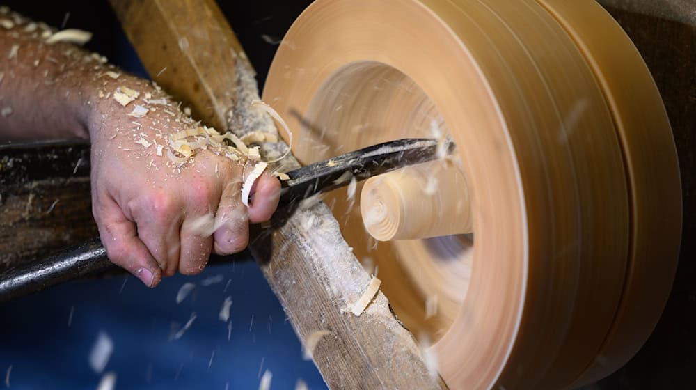 Interest in the skilled trades is growing in eastern Saxony (symbolic image) / Photo: Hendrik Schmidt/dpa