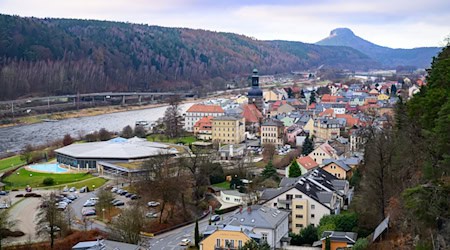 Die Route startet in der Nähe von Bad Schandau. (Archivbild) / Foto: Robert Michael/dpa