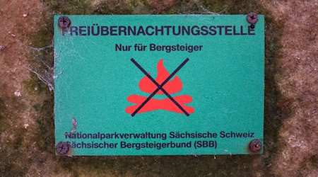 Die Regeln zum Übernachten im Freien in der Sächsischen Schweiz werden dauerhaft verlängert. (Archivbild) / Foto: Robert Michael/dpa