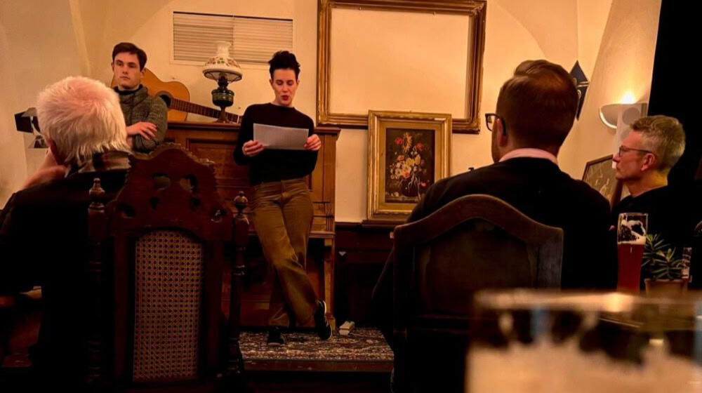 Simone Meyer-Götz stellt neue Arbeitskreise vor (Bild: Janine Merkel)