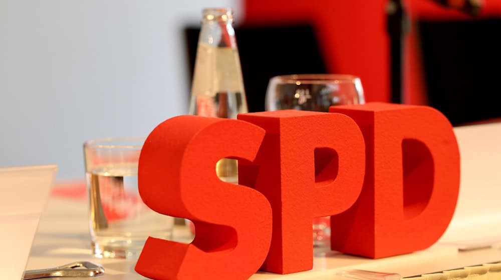 33-річний Штефан Енгель змінив на цій посаді Єнса Віттіга, який залишає її після одинадцяти років. (Символічне зображення) / Фото: Matthias Bein/dpa