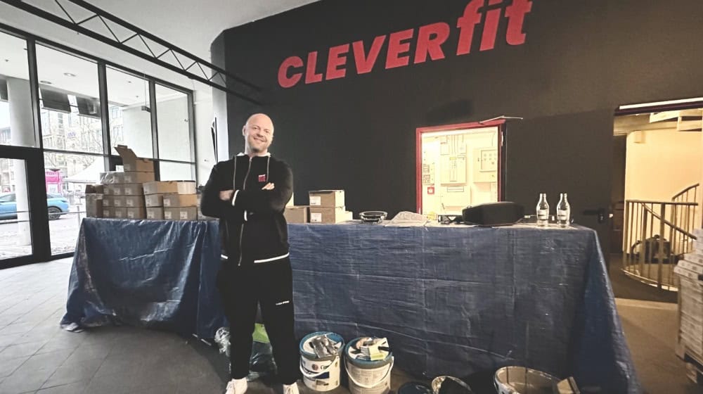 Stefan Lasch auf der Baustelle seines clever fit Studio (Bild: Thomas Wolf)